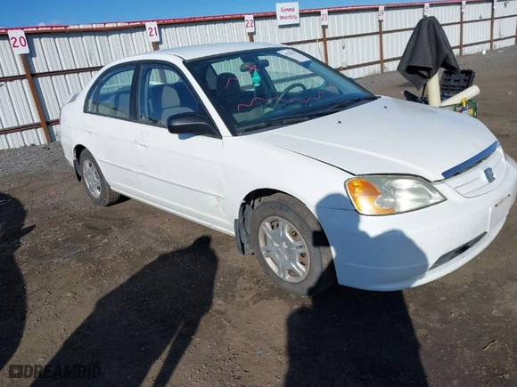 2002 Honda Civic LX with VIN 2HGES16672H596631, listed as a IAAI auction lot 41703532 with 172,311 mi miles. Bid and sale history available at carsss.com. Image 1.