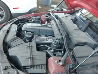 2008 BMW 3 Series 328i с VIN WBAVA33578KX85268, выставлен на аукционе IAAI как лот 42583963 с пробегом 186 519 миль миль и . История ставок и продаж доступна на DreamBid. Изображение 20.