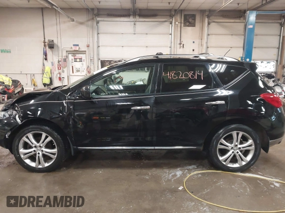 2009 Nissan Murano S with VIN JN8AZ18W19W134457, listed as a IAAI auction lot 41820814 with 132,672 mi miles and . Bid and sale history available at carsss.com. Image 14.