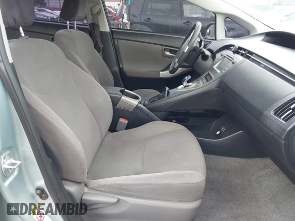 2014 Toyota Prius Four with VIN JTDKN3DU5E1814588, listed as a IAAI auction lot 42073609 with 209,003 mi miles. Bid and sale history available at carsss.com. Image 5.