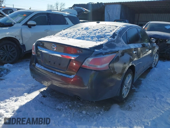 2015 Nissan Altima SL with VIN 1N4AL3AP2FN408428, listed as a IAAI auction lot 41613046 with 170,381 mi miles and . Bid and sale history available at DreamBid. Image 4.