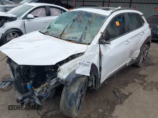 2021 Hyundai Kona Ultimate with VIN KM8K5CA58MU721649, listed as a IAAI auction lot 41215632 with 1 mi miles. Bid and sale history available at carsss.com. Image 6.