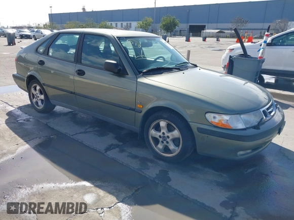 1999 Saab 9-3 z VIN YS3DF58N5X2063017, wystawiony jako IAAI lot #41592018 z przebiegiem 194 886 mil mil oraz . Historia ofert i sprzedaży dostępna na DreamBid. Obrazek 1.