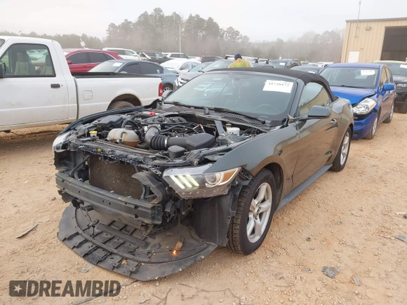 2016 Ford Mustang V6 z VIN 1FATP8EM8G5280028, wystawiony jako IAAI lot #41728172 z przebiegiem 126 792 mil mil oraz . Historia ofert i sprzedaży dostępna na DreamBid. Obrazek 2.