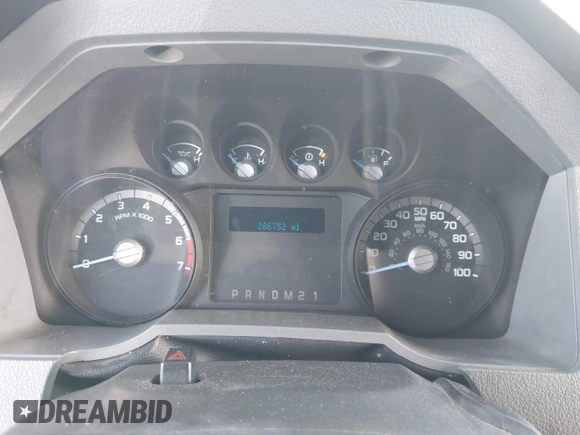 2016 Ford Super Duty F-250 SRW XL with VIN 1FTBF2A66GEA59296, listed as a IAAI auction lot 41982732 with 286,752 mi miles. Bid and sale history available at carsss.com. Image 7.