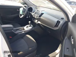 2015 Kia Sportage LX with VIN KNDPB3AC3F7742718, listed as a IAAI auction lot 41877257 with 215,101 mi miles and . Bid and sale history available at carsss.com. Image 5.