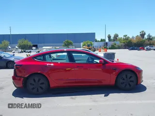 2025 Tesla Model 3 Long Range with VIN 5YJ3E1EA6SF917745, listed as a IAAI auction lot 42533673 with 7,305 mi miles and . Bid and sale history available at DreamBid. Image 13.