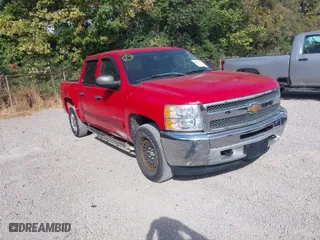 2012 Chevrolet Silverado 1500 LT with VIN 1GCPKSE71CF144202, listed as a IAAI auction lot 40365601 with 89,633 mi miles. Bid and sale history available at carsss.com. Image 1.