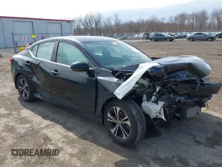 2020 Nissan Sentra SV with VIN 3N1AB8CVXLY272945, listed as a IAAI auction lot 40771835 with 26,589 mi miles. Bid and sale history available at carsss.com. Image 1.