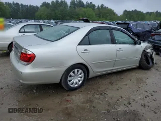 2006 Toyota Camry STD z VIN JTDBE32K563064598, wystawiony jako Copart lot #57246285 z przebiegiem 112 093 mil mil oraz Czysty tytuł • Clean title. Historia ofert i sprzedaży dostępna na DreamBid. Obrazek 3.