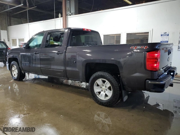 2015 Chevrolet Silverado 1500 LT with VIN 3GCUKREC9FG124940, listed as a Copart auction lot 45798475 with 166,812 mi miles and Clean Title. Bid and sale history available at carsss.com. Image 2.