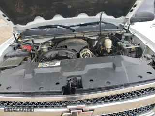 2010 Chevrolet Silverado 1500 LT with VIN 3GCRKSE38AG116530, listed as a Copart auction lot 44000555 with 236,465 mi miles and Salvage Title. Bid and sale history available at carsss.com. Image 12.