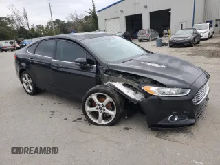 2015 Ford Fusion SE with VIN 1FA6P0HD1F5105404, listed as a Copart auction lot 83028484 with 92,525 mi miles and Salvage Title. Bid and sale history available at DreamBid. Image 4.