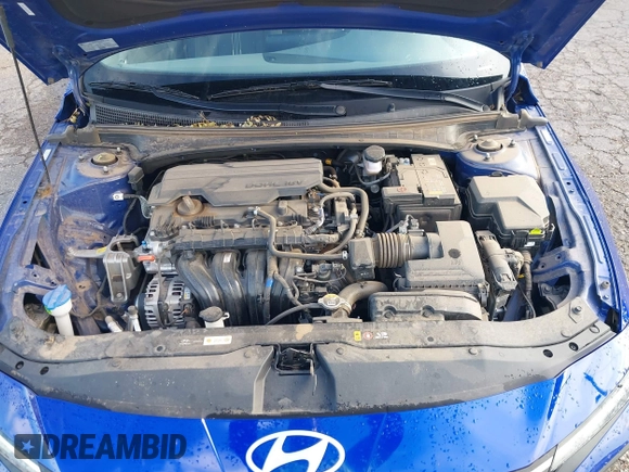 2024 Hyundai Elantra SEL z VIN KMHLM4DG5RU823587, wystawiony jako IAAI lot #42475697 z przebiegiem 27 753 mil mil oraz . Historia ofert i sprzedaży dostępna na DreamBid. Obrazek 10.