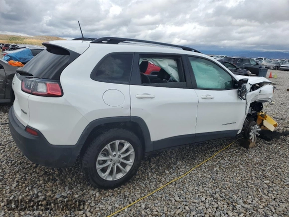 2022 Jeep Cherokee Latitude Lux with VIN 1C4PJMMX8ND554154, listed as a Copart auction lot 56482135 with 55,417 mi miles and Salvage title. Bid and sale history available at DreamBid. Image 3.