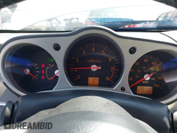 2005 Nissan 350Z Touring z VIN JN1AZ36A45M759863, wystawiony jako IAAI lot #41989643 z przebiegiem 36 758 mil mil oraz . Historia ofert i sprzedaży dostępna na DreamBid. Obrazek 7.