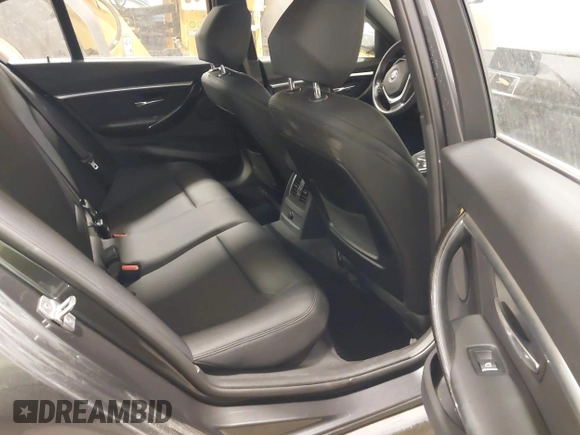 2018 BMW 3 Series 330i xDrive with VIN WBA8D9G59JNU68145, listed as a IAAI auction lot 41079634 with 48,872 mi miles and . Bid and sale history available at carsss.com. Image 8.