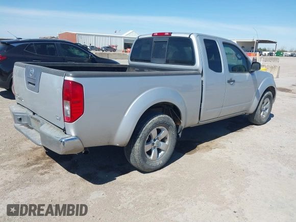 2012 Nissan Frontier S z VIN 1N6BD0CT1CC433667, wystawiony jako IAAI lot #41871242 z przebiegiem 122 158 mil mil oraz . Historia ofert i sprzedaży dostępna na DreamBid. Obrazek 4.