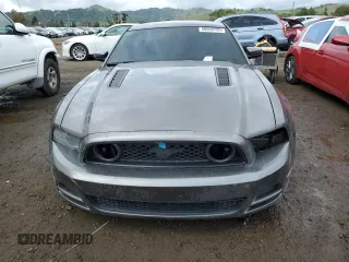 2013 Ford Mustang GT with VIN 1ZVBP8CF2D5284482, listed as a Copart auction lot 50600795 with 97,731 mi miles and Salvage Title. Bid and sale history available at carsss.com. Image 5.