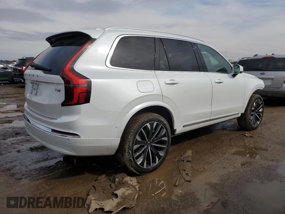 2025 Volvo XC90 with VIN YV4H60PG3S1350513, listed as a Copart auction lot 46712525 with 529 mi miles and Salvage Title. Bid and sale history available at DreamBid. Image 3.