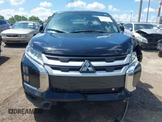 2020 Mitsubishi Outlander ES z VIN JA4AP3AU8LU005358, wystawiony jako IAAI lot #42307802 z przebiegiem 73 785 mil mil oraz . Historia ofert i sprzedaży dostępna na DreamBid. Obrazek 11.