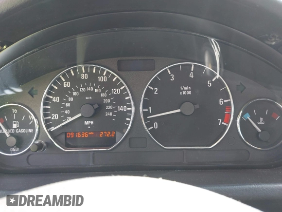 2001 BMW Z3 2.5 z VIN WBACN33431LM00114, wystawiony jako IAAI lot #41689600 z przebiegiem 91 636 mil mil oraz . Historia ofert i sprzedaży dostępna na DreamBid. Obrazek 7.