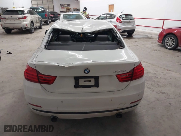 2015 BMW 4 Series 435i с VIN WBA3R1C50FK193678, выставлен на аукционе IAAI как лот 41603410 с пробегом 118 318 миль миль и . История ставок и продаж доступна на DreamBid. Изображение 16.