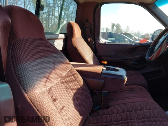 1998 Ford F-150 with VIN 1FTDF18W7WNA07117, listed as a IAAI auction lot 41395851 with 276,845 mi miles and . Bid and sale history available at DreamBid. Image 5.