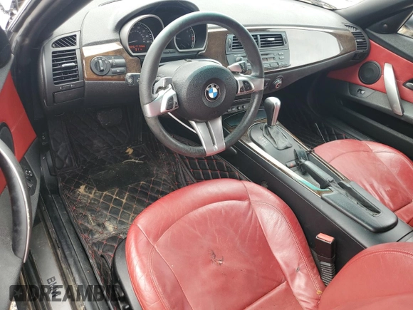 2008 BMW Z4 3.0si with VIN 4USBU53588LX04307, listed as a Copart auction lot 63514304 with 89,345 mi miles and Salvage Title. Bid and sale history available at carsss.com. Image 8.