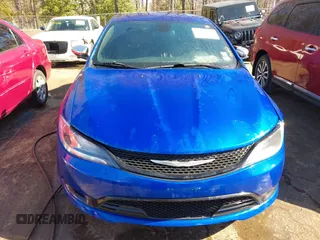 2015 Chrysler 200 S with VIN 1C3CCCBB9FN629079, listed as a IAAI auction lot 41767914 with 132,991 mi miles. Bid and sale history available at carsss.com. Image 12.
