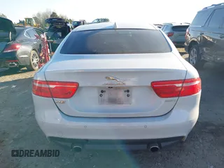2018 Jaguar XE with VIN SAJAH4EV1JCP17534, listed as a IAAI auction lot 41652506 with 97,714 mi miles and . Bid and sale history available at DreamBid. Image 17.