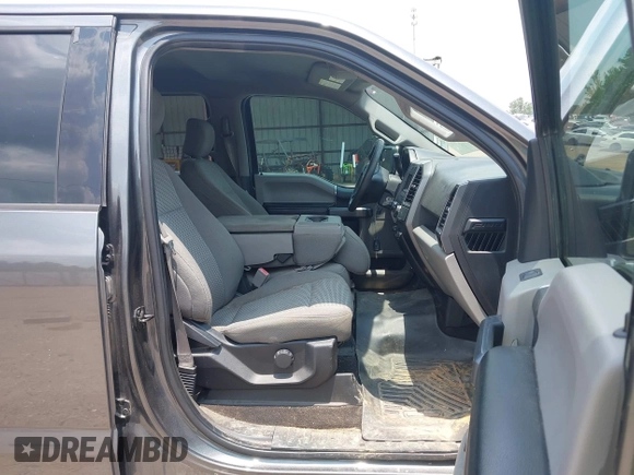 2018 Ford F-150 XL with VIN 1FTEW1E56JFC47584, listed as a IAAI auction lot 42397196 with 195,341 mi miles and . Bid and sale history available at DreamBid. Image 5.