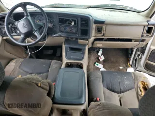 2002 Chevrolet Avalanche with VIN 3GNEK13T82G115091, listed as a Copart auction lot 70299624 with 0 mi miles and Salvage Title. Bid and sale history available at carsss.com. Image 8.