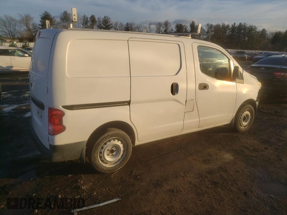 2017 Nissan NV200 S with VIN 3N6CM0KN5HK721359, listed as a Copart auction lot 43736545 with 116,118 mi miles and Salvage title. Bid and sale history available at DreamBid. Image 3.