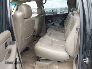 2006 GMC Sierra 1500 SLT with VIN 2GTEK13T561232618, listed as a IAAI auction lot 42086899 with 310,473 mi miles and . Bid and sale history available at carsss.com. Image 8.