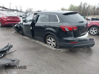 2013 Mazda CX-9 Touring z VIN JM3TB3CA7D0403533, wystawiony jako IAAI lot #41947378 z przebiegiem 152 883 mil mil oraz . Historia ofert i sprzedaży dostępna na DreamBid. Obrazek 3.