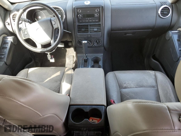 2008 Ford Explorer XLT with VIN 1FMEU63E58UB28366, listed as a Copart auction lot 49701685 with 225,584 mi miles and Salvage Title. Bid and sale history available at carsss.com. Image 8.