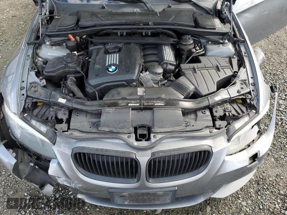 2011 BMW 3 Series 328i xDrive with VIN WBAKF5C57BE656436, listed as a Copart auction lot 53773085 with 122,920 mi miles and Salvage title. Bid and sale history available at DreamBid. Image 11.