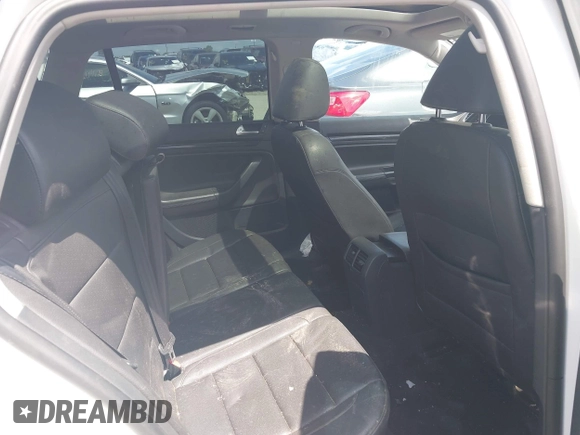 2013 Volkswagen Jetta TDI with VIN 3VWPL7AJ0DM664563, listed as a IAAI auction lot 42271539 with 122,035 mi miles and . Bid and sale history available at DreamBid. Image 8.