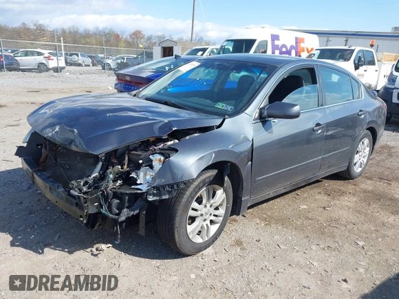 2011 Nissan Altima 2.5 S with VIN 1N4AL2AP8BN474776, listed as a IAAI auction lot 42018569 with 198,000 mi miles. Bid and sale history available at carsss.com. Image 2.