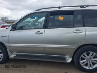 2006 Toyota Highlander z VIN JTEDW21A160001634, wystawiony jako IAAI lot #41899340 z przebiegiem Nie podano mil oraz . Historia ofert i sprzedaży dostępna na DreamBid. Obrazek 14.