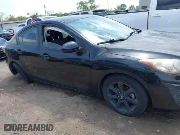 2011 Mazda 3 i Touring z VIN JM1BL1VF5B1444961, wystawiony jako IAAI lot #42047855 z przebiegiem 156 037 mil mil oraz . Historia ofert i sprzedaży dostępna na DreamBid. Obrazek 14.