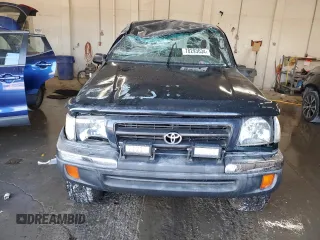 1999 Toyota Tacoma with VIN 4TAPM62N9XZ555738, listed as a Copart auction lot 78293634 with 210,096 mi miles and Salvage Title. Bid and sale history available at DreamBid. Image 5.