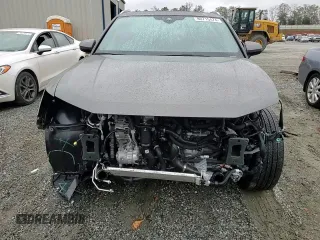 2024 Audi Q3 S line Premium Plus z VIN WA1EECF33R1019380, wystawiony jako Copart lot #80715474 z przebiegiem 6 651 mil mil oraz Szkoda całkowita • Salvage title. Historia ofert i sprzedaży dostępna na DreamBid. Obrazek 11.