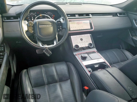 2019 Land Rover Range Rover Velar with VIN SALYM2EV4KA780033, listed as a Copart auction lot 61024725 with 80,841 mi miles and Clean title. Bid and sale history available at DreamBid. Image 8.