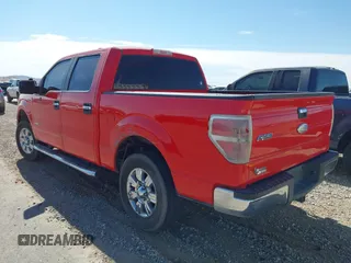 2011 Ford F-150 XLT with VIN 1FTFW1CT6BKD47425, listed as a IAAI auction lot 42004767 with 197,690 mi miles. Bid and sale history available at carsss.com. Image 3.