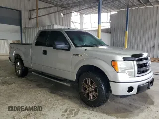 2014 Ford F-150 XL with VIN 1FTFX1CF9EKF53155, listed as a Copart auction lot 44654795 with 186,227 mi miles and Clean Title. Bid and sale history available at carsss.com. Image 4.