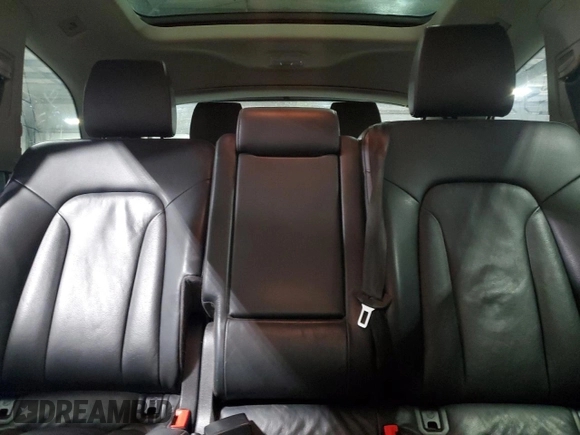 2015 Audi Q7 Premium Plus with VIN WA1LGAFE6FD004194, listed as a Copart auction lot 60368455 with 118,598 mi miles and Salvage title. Bid and sale history available at DreamBid. Image 10.
