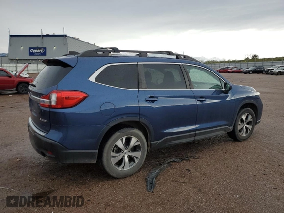 2022 Subaru Ascent Premium with VIN 4S4WMAED7N3422218, listed as a Copart auction lot 56030145 with 47,112 mi miles and Clean title. Bid and sale history available at DreamBid. Image 3.