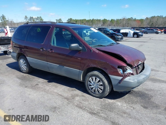 1999 Toyota Sienna LE with VIN 4T3ZF13C1XU112717, listed as a IAAI auction lot 41725827 with 272,639 mi miles. Bid and sale history available at carsss.com. Image 1.
